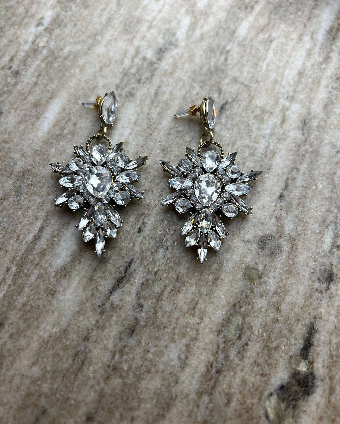 PCNARNI Earrings - Gold Colour